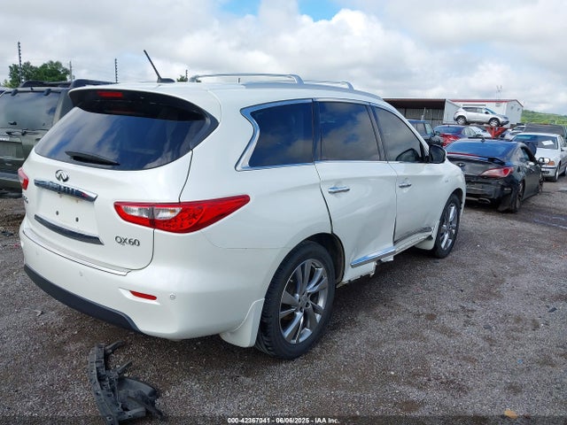 Infiniti 2015 2015 5N1AL0MM4FC529446 Image 4