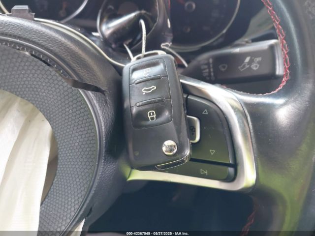3VW4T7AJ6HM398572 Volkswagen JETTA GLI