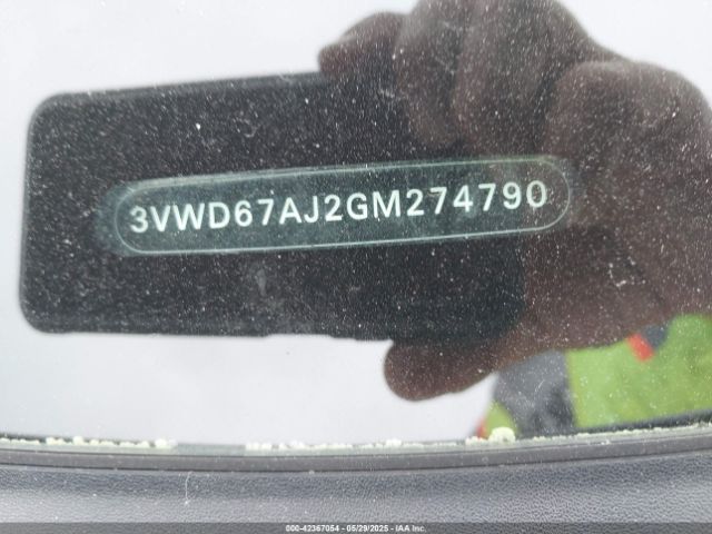 3VWD67AJ2GM274790 Volkswagen Jetta