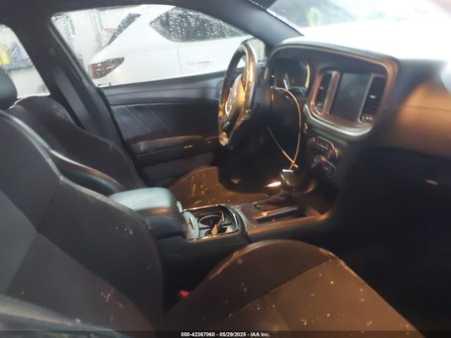 2021 DODGE CHARGER 2C3CDXCT7MH612749 Photo 4