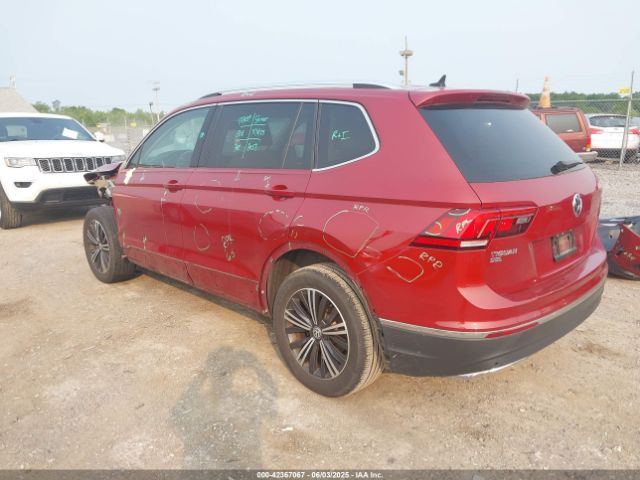 3VV2B7AX2KM055042 Volkswagen Tiguan 2.0t Se/2.0t Sel/2.0t Sel R-line/2.0t Sel R-line Black