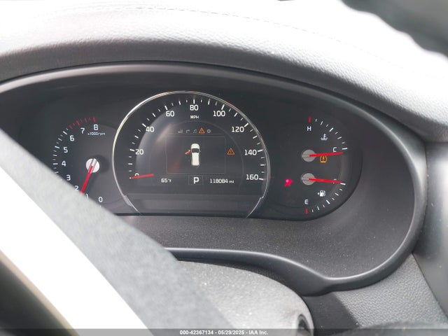 5XYPK4A59HG253995 KIA Sorento 3.3l Sx