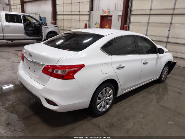 Nissan 2018 2018 3N1AB7AP1JY307397 Image 4