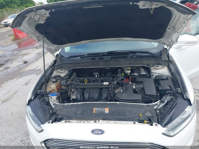 1FA6P0H71F5114999 Ford FUSION SE