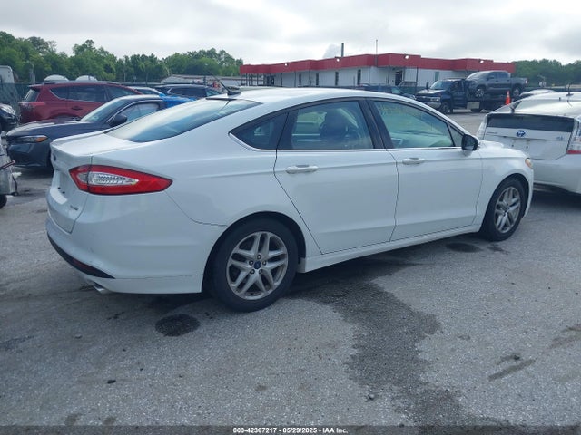 1FA6P0H71F5114999 Ford FUSION SE