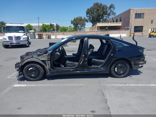 1HGCV1F30NA063866 Honda l15be
