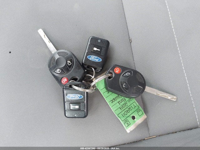 1FMCU9GXXEUA51445 Ford ESCAPE SE