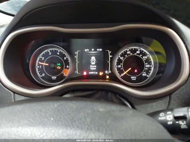 2015 JEEP CHEROKEE 1C4PJMCB5FW552244 Photo 6