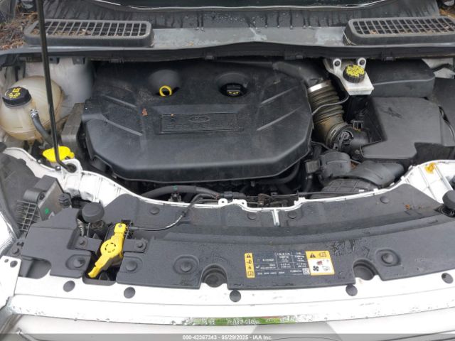 1FMCU9J91JUA61866 Ford Escape Titanium