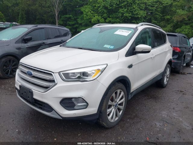 1FMCU9J91JUA61866 Ford Escape Titanium