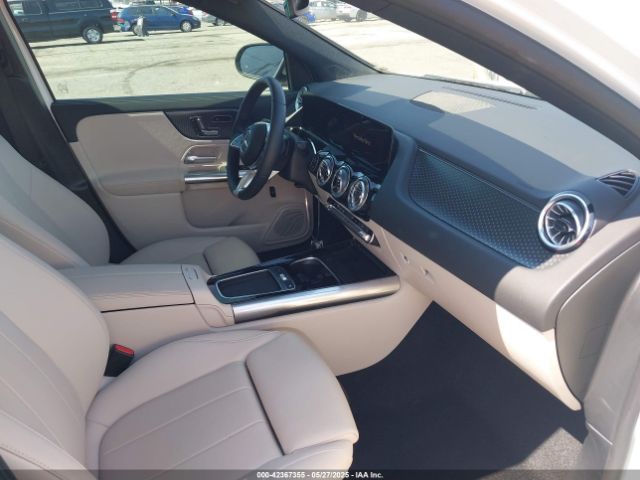 W1N4N4GB4RJ567359 Mercedes-Benz m260