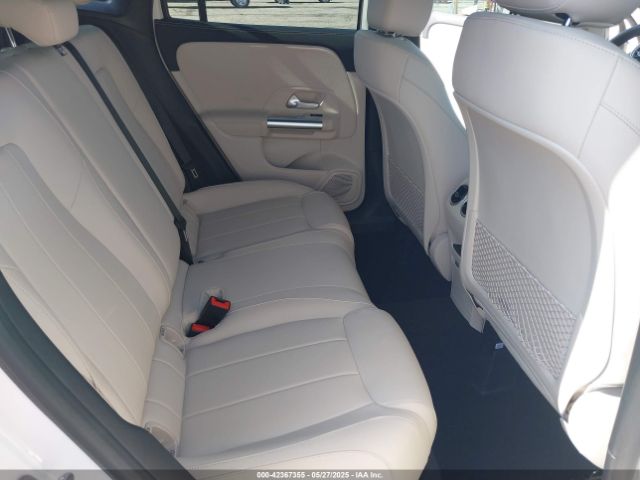 W1N4N4GB4RJ567359 Mercedes-Benz m260