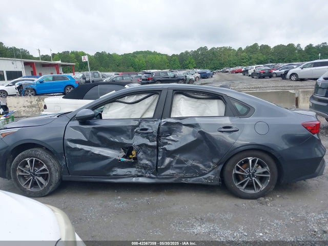 3KPF24AD2RE726380 KIA Forte Lxs