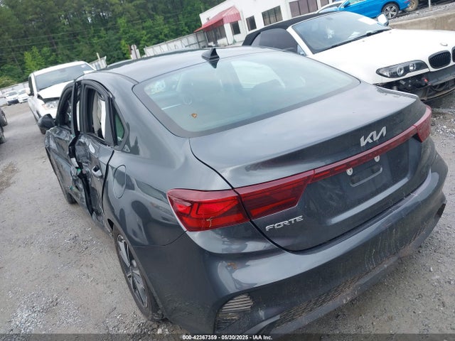 3KPF24AD2RE726380 KIA Forte Lxs