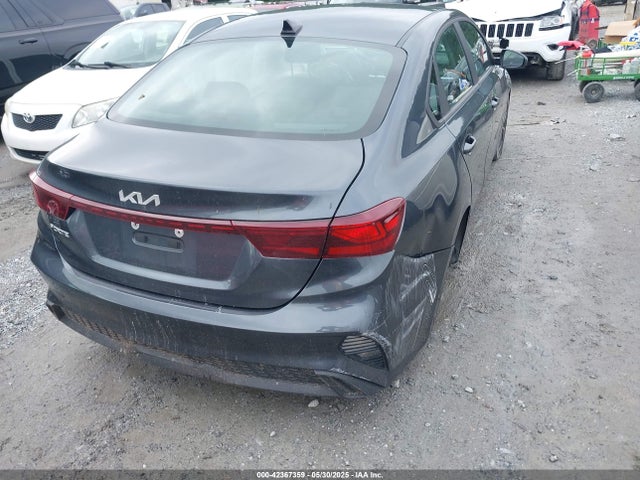3KPF24AD2RE726380 KIA Forte Lxs