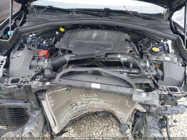 2020 JAGUAR F-PACE SADCM2FV1LA635148 Photo 9