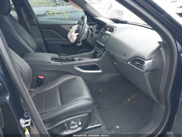 2020 JAGUAR F-PACE SADCM2FV1LA635148 Photo 4