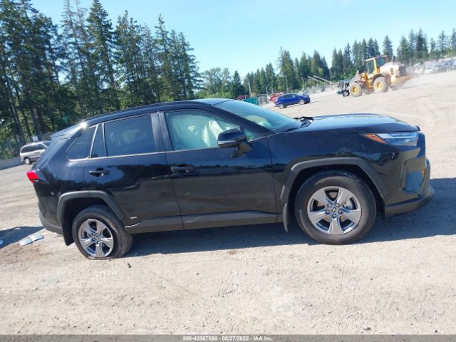 JTMMWRFV2RD235156 Toyota Rav4 Hybrid Le