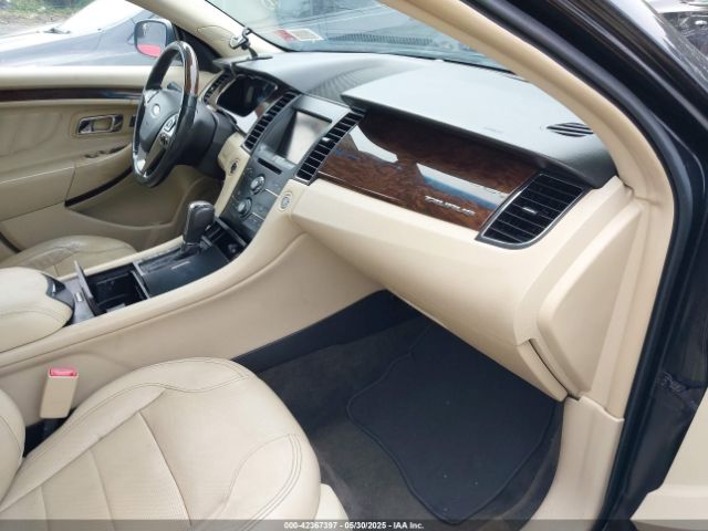1FAHP2J8XEG112310 Ford Taurus Limited