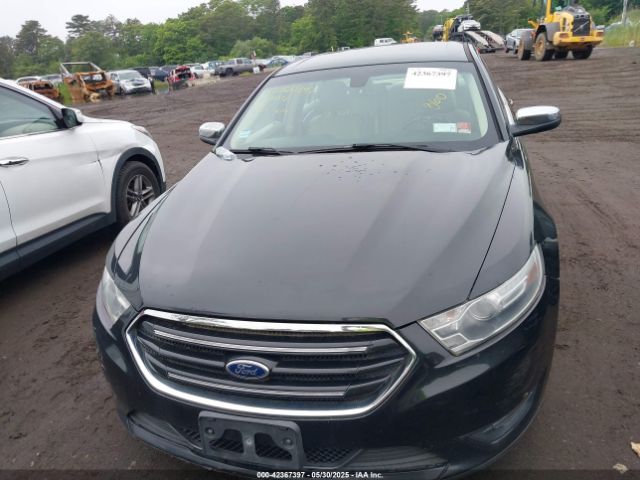1FAHP2J8XEG112310 Ford Taurus Limited