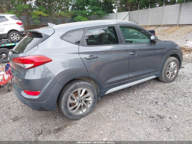 2018 HYUNDAI TUCSON KM8J3CA47JU682850 Photo 3
