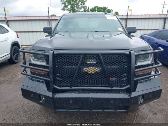 3GCUKREC2JG172112 Chevrolet Silverado 1500 2lt