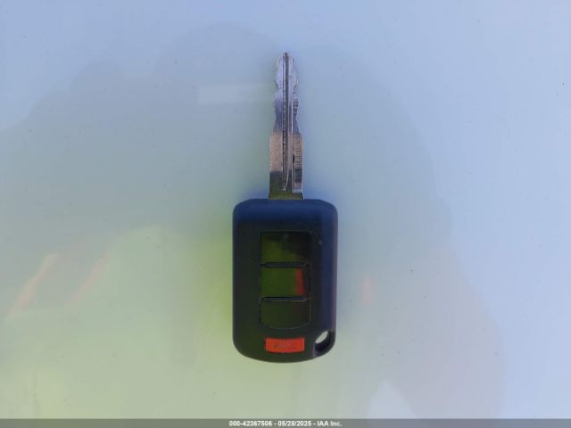 ML32A3HJXKH007159 Mitsubishi MIRAGE ES