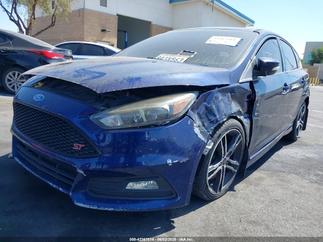 Ford FOCUS ST 2016 1FADP3L95GL289352 Image 2