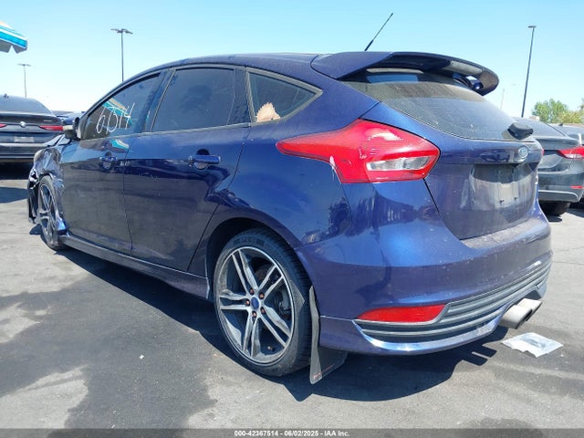 Ford FOCUS ST 2016 1FADP3L95GL289352 Image 3