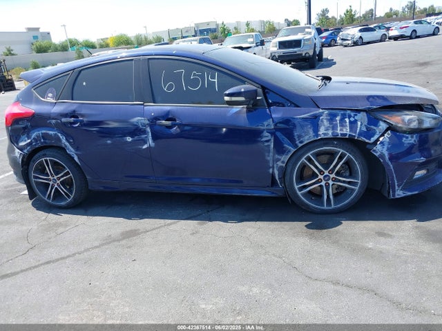 Ford FOCUS ST 2016 1FADP3L95GL289352 Image 6