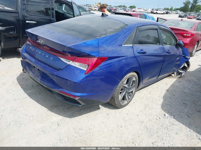 5NPLN4AG8MH020572 Hyundai ELANTRA SEL