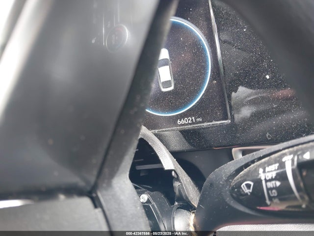 5NPLN4AG8MH020572 Hyundai ELANTRA SEL
