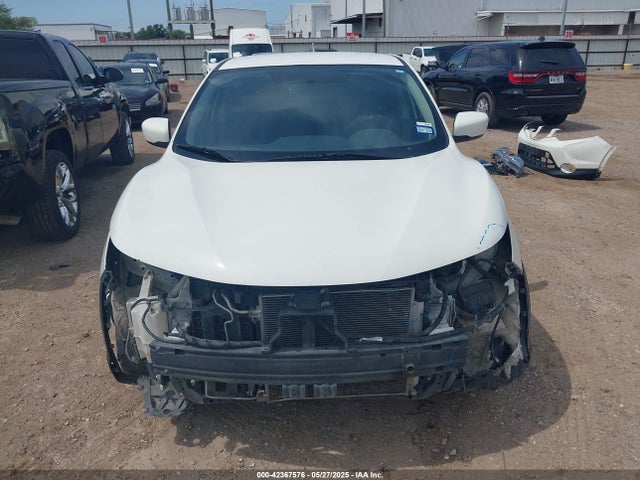 JN1BJ1CP4KW226520 Nissan 2019
