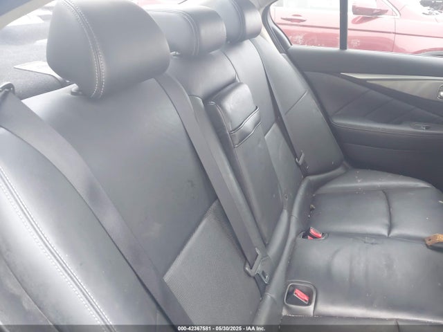 JN1BV7AR4EM695232 Infiniti Q50 Premium