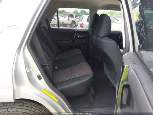 2023 TOYOTA 4RUNNER JTEPU5JR5P6123406 Photo 7