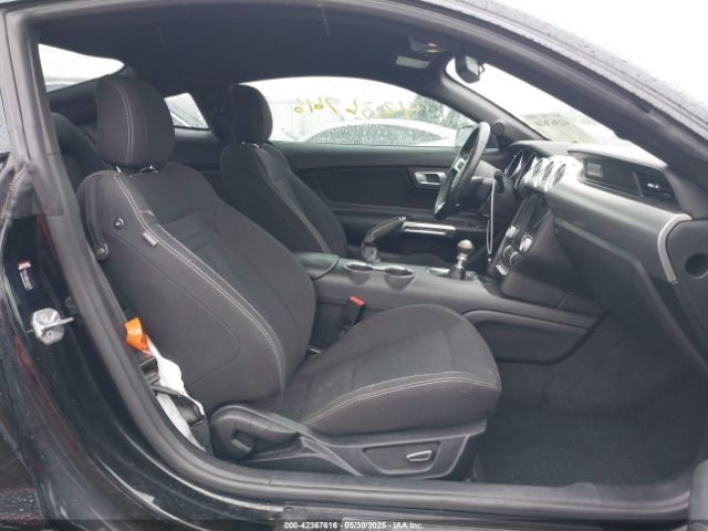 2018 FORD MUSTANG 1FA6P8CFXJ5120516 Photo 4