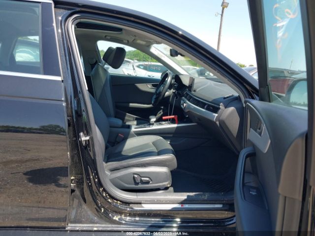2017 AUDI A4 WAUENAF4XHN034434 Photo 4