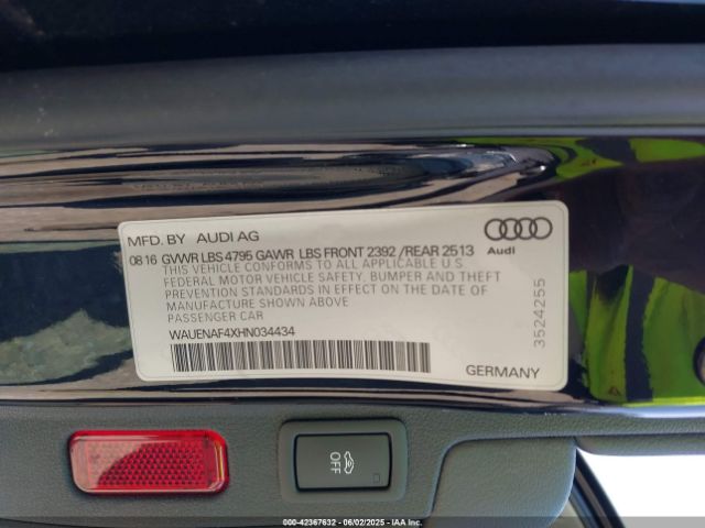 2017 AUDI A4 WAUENAF4XHN034434 Photo 8