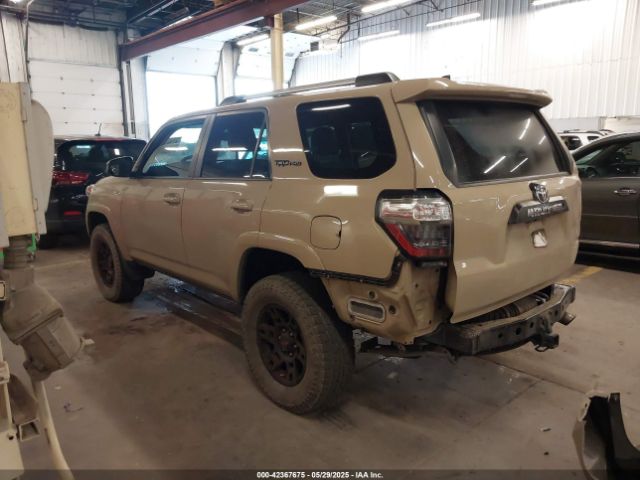 2016 TOYOTA 4RUNNER JTEBU5JRXG5288965 Photo 2