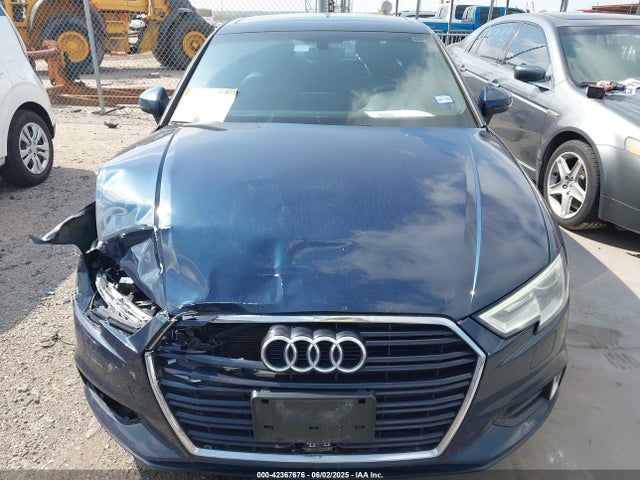 Audi A3 2018 WAUAUGFF9J1044908 Image 11