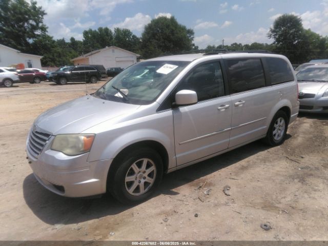 2010 CHRYSLER TOWN & COUNTRY 2A4RR5D15AR329095 Photo 1