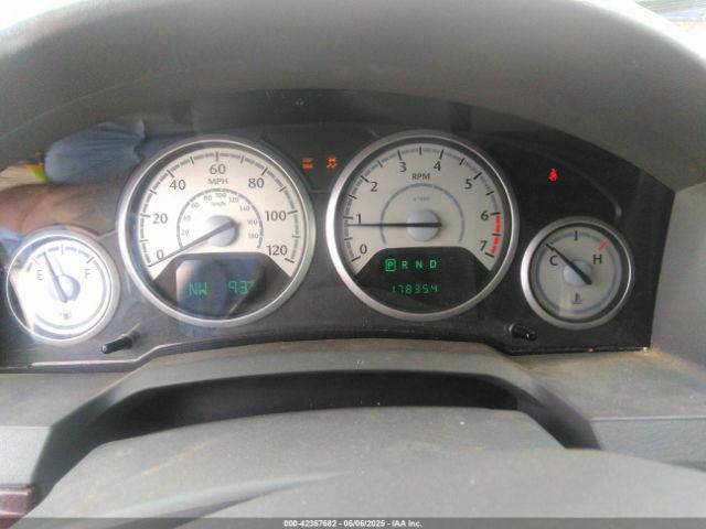 2010 CHRYSLER TOWN & COUNTRY 2A4RR5D15AR329095 Photo 6