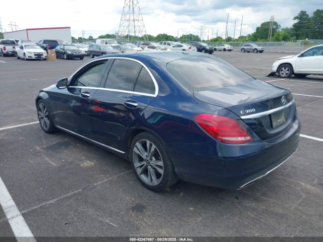 2018 MERCEDES-BENZ C 300 55SWF4JB8JU279005 Photo 2