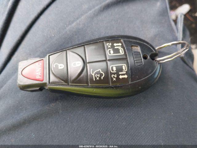 2013 CHRYSLER TOWN & COUNTRY 2C4RC1BGXDR726667 Photo 10