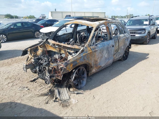 2018 AUDI Q3 WA1HCCFSXJR033163 Photo 1