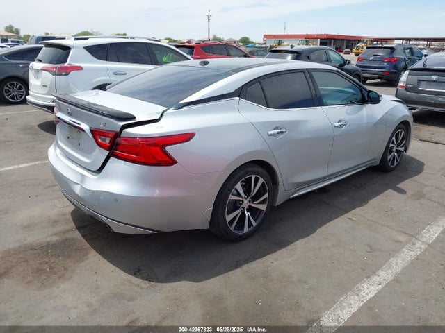 1N4AA6AP8HC429709 Nissan Maxima