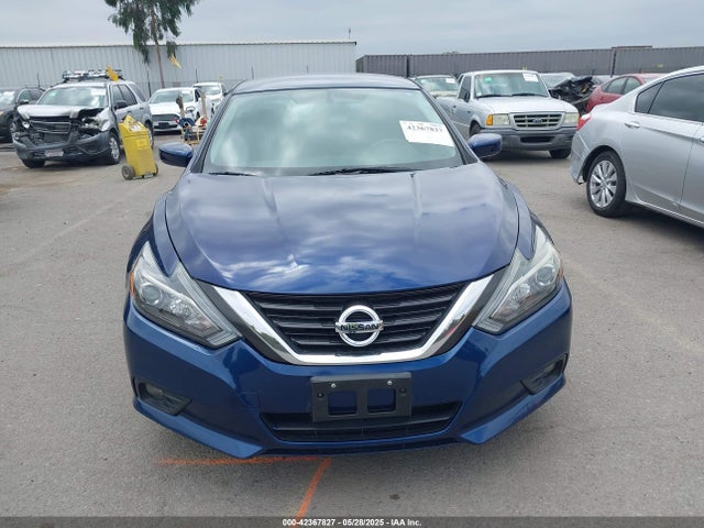 1N4AL3AP2HN333555 Nissan 2017