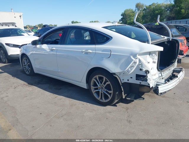 Ford 2019 2019 3FA6P0CD5KR180881 Image 3