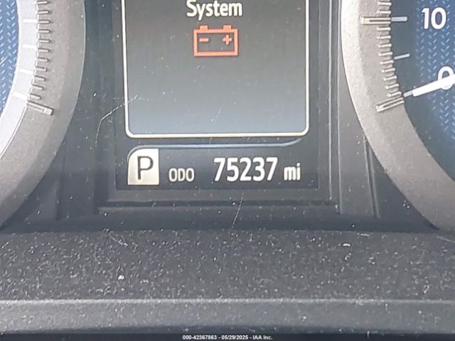 5TDKZ3DCXJS957822 Toyota Sienna Le 8 Passenger