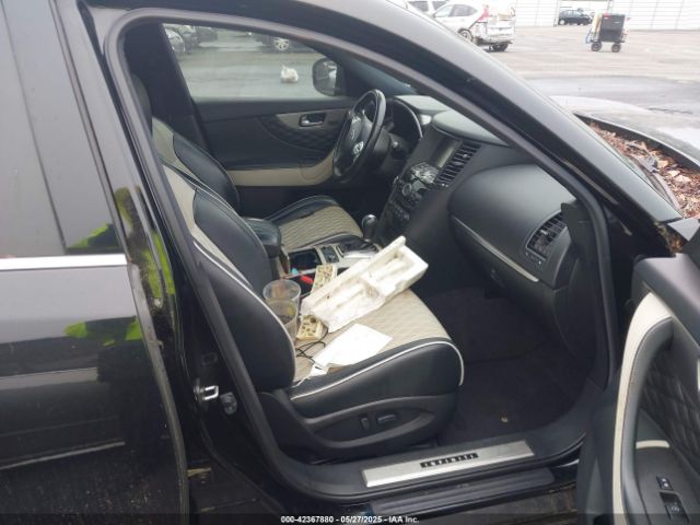 JN8CS1MU2HM140540 Infiniti QX70